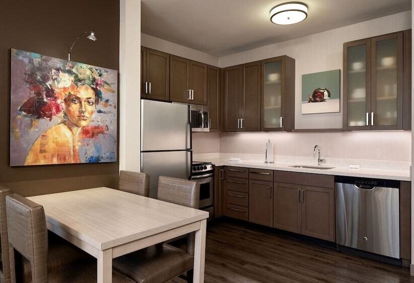 جناح غرفتين نوم, Andell Inn