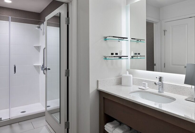 جناح غرفتين نوم, Andell Inn