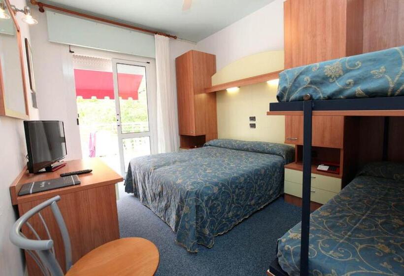 Standard Room with Terrace, Derby S