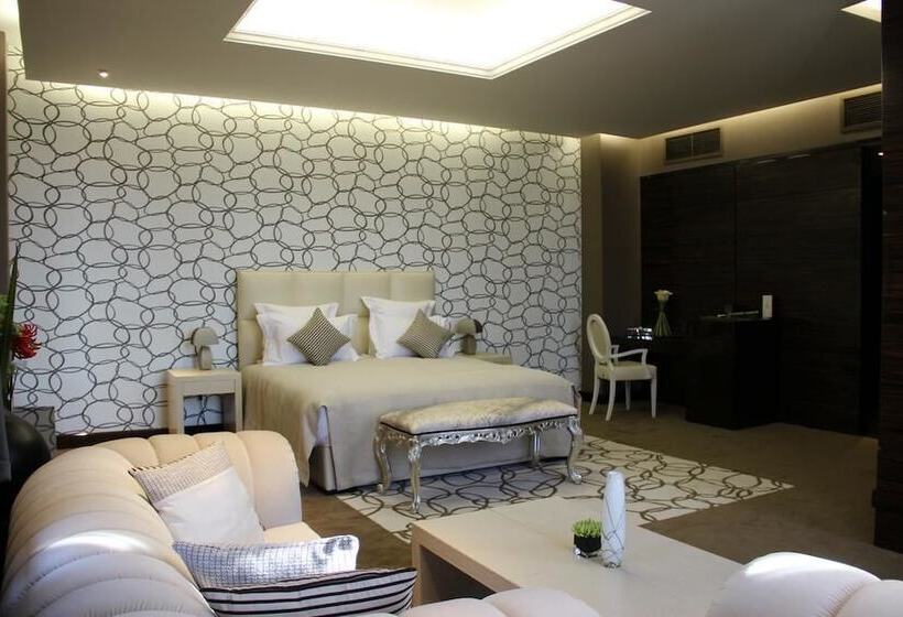 سوییت اجرایی, Donatello Boutique