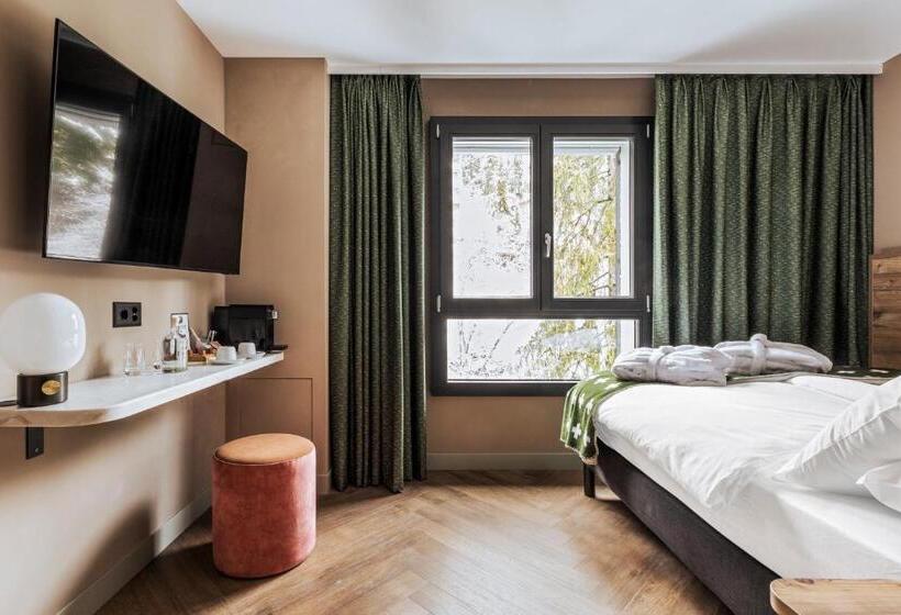 اتاق استاندارد یک نفره, Valaisia Crans Montana