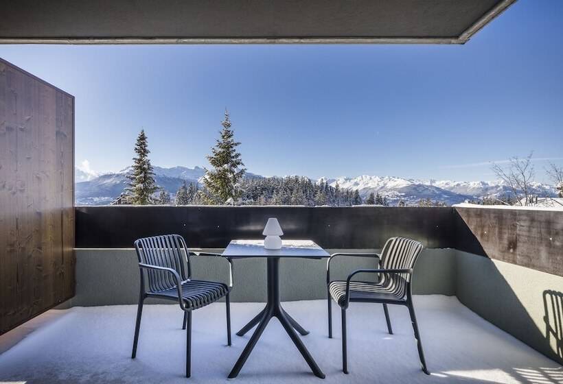 اتاق استاندارد سه نفره, Valaisia Crans Montana