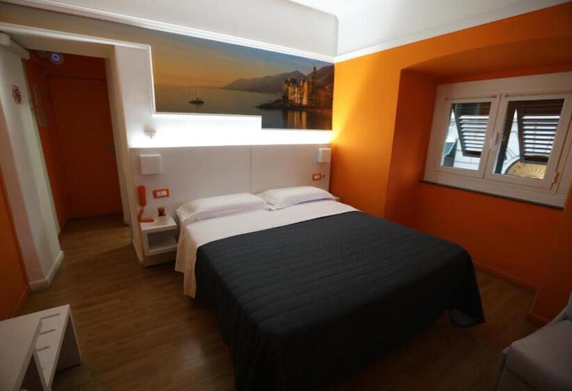 اتاق استاندارد, Fiume