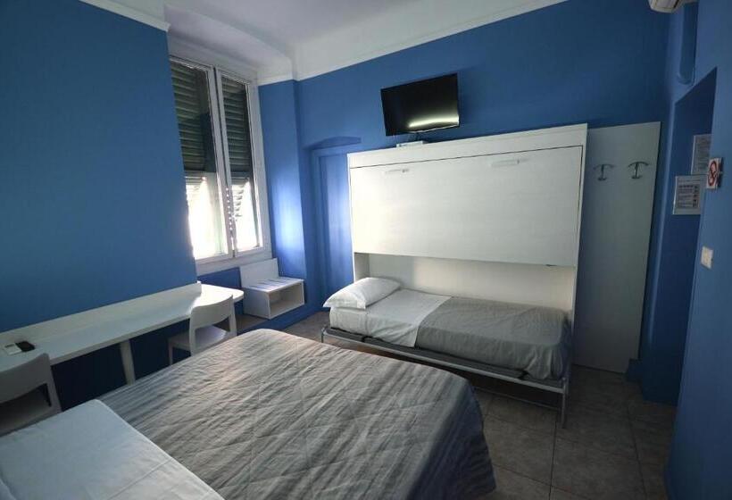 اتاق استاندارد سه نفره, Fiume