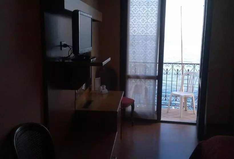 اتاق استاندارد با چشمانداز دریاچه, Garda Sol Spa Hotel & Appartamenti