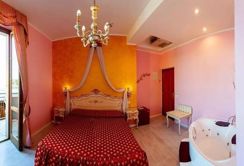 Suite with lake view, Garda Sol Spa Hotel & Appartamenti