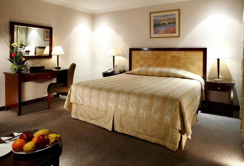 수피리어 룸, Herald Suites Solana