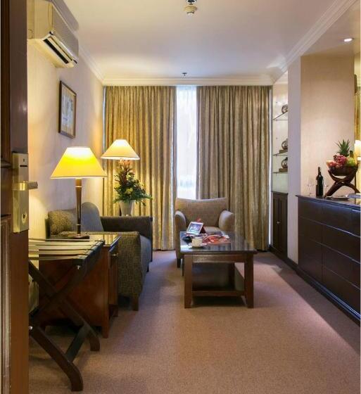 سوییت لوکس, Herald Suites Solana