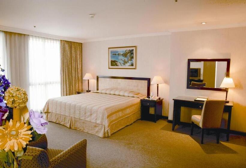 سوییت لوکس, Herald Suites Solana