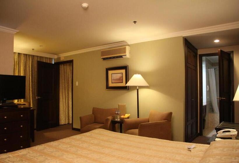 سوییت جونیور, Herald Suites Solana