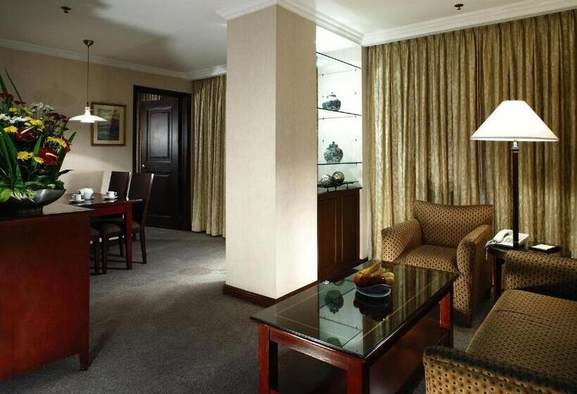 주니어 스위트, Herald Suites Solana