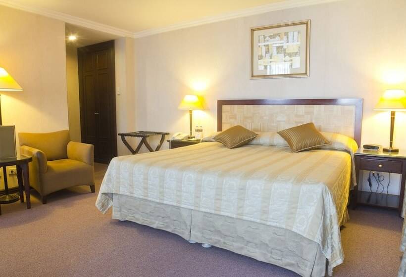 سوییت جونیور, Herald Suites Solana