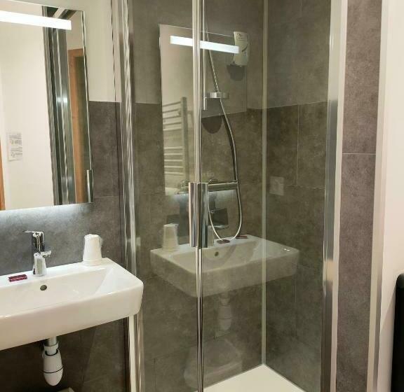 غرفة قياسية رباعية, Hôtel Le Christiania