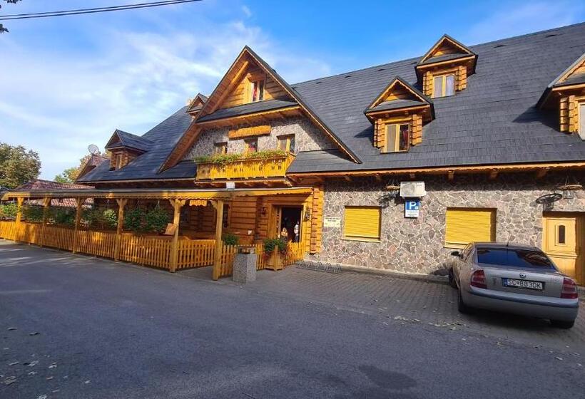 スーペリアースイート, Koliba