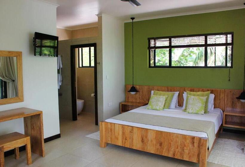 اتاق استاندارد, Le Repaire   Boutique Hotel & Restaurant
