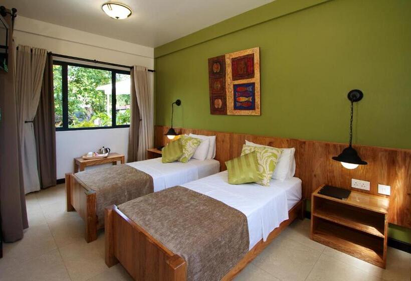 اتاق استاندارد, Le Repaire   Boutique Hotel & Restaurant