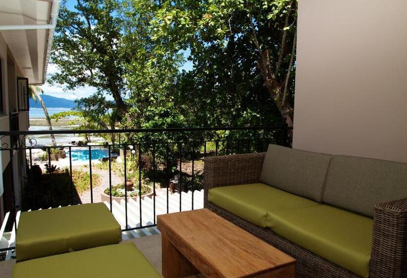 اتاق سوپریور با چشم‌انداز دریا, Le Repaire   Boutique Hotel & Restaurant