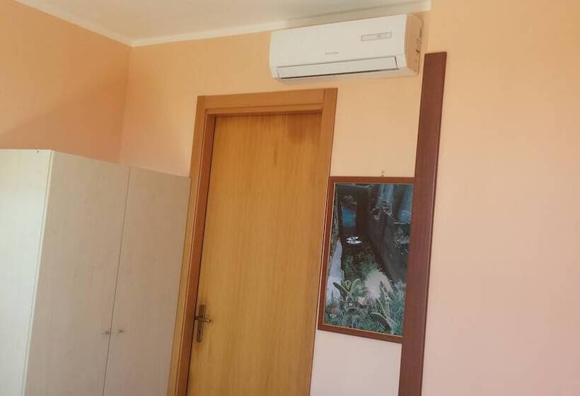 スタンダードルーム, Mare Blu