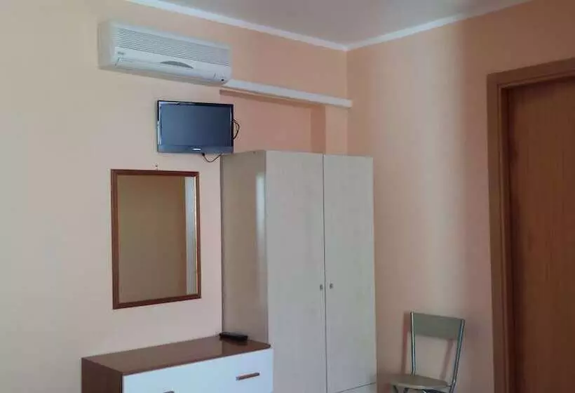 Habitació Triple Estàndard, Mare Blu