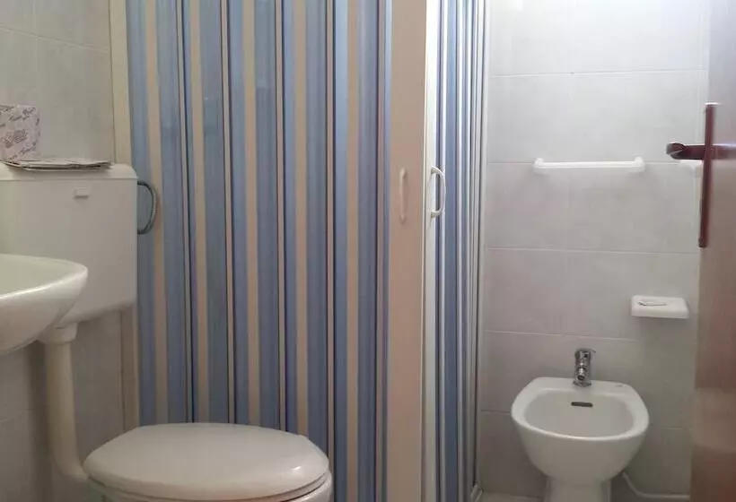 Habitació Economy, Mare Blu