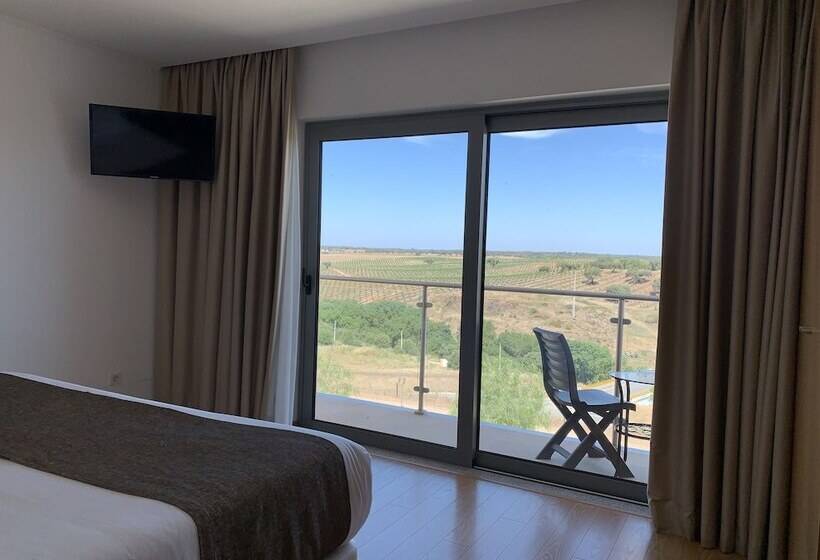 Номер Superior с Видом, O Gato & Spa