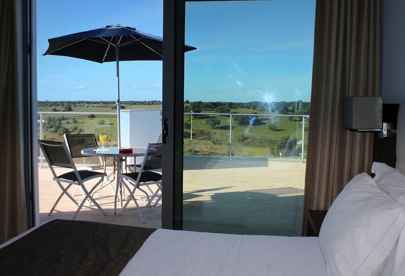 Superior suite with view, O Gato & Spa