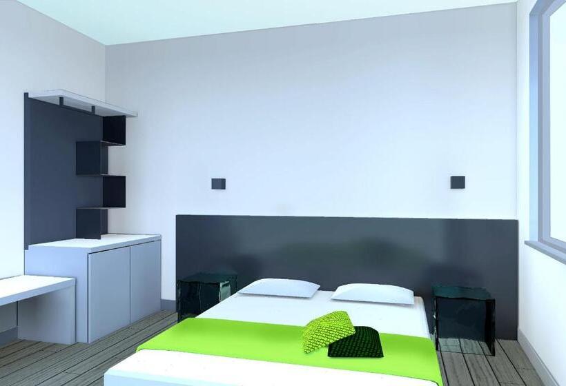 舒适型房间, On The Rock