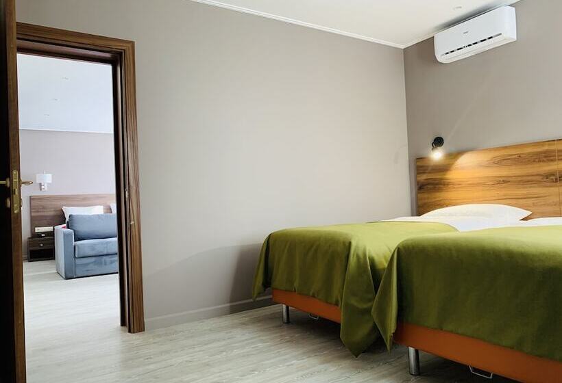 غرفة سوبيريور, Orbita