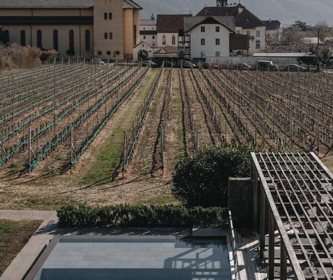 סוויטה, Schwarzschmied