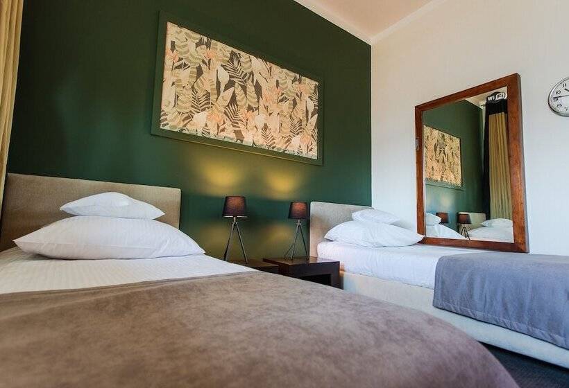 חדר סטנדרט, Szara Willa