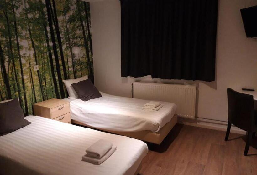 Номер Economy, Velsen