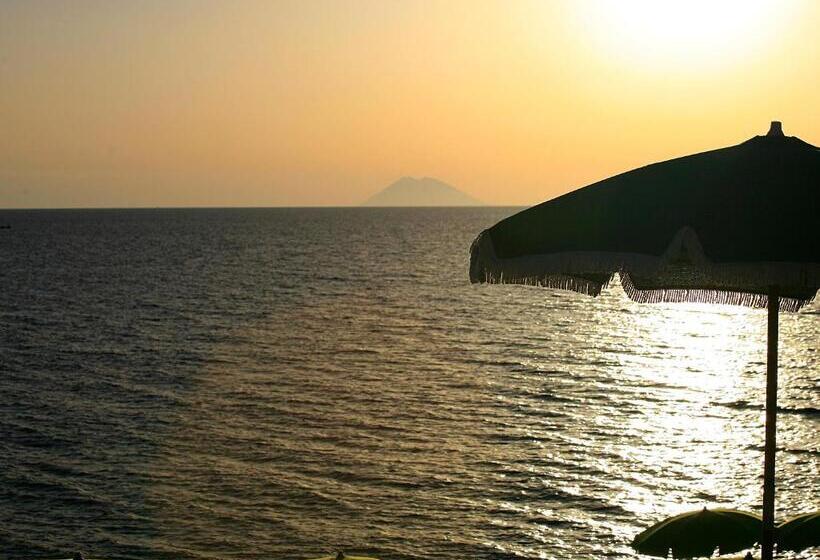 استودیوی استاندارد, Villaggio Athragon