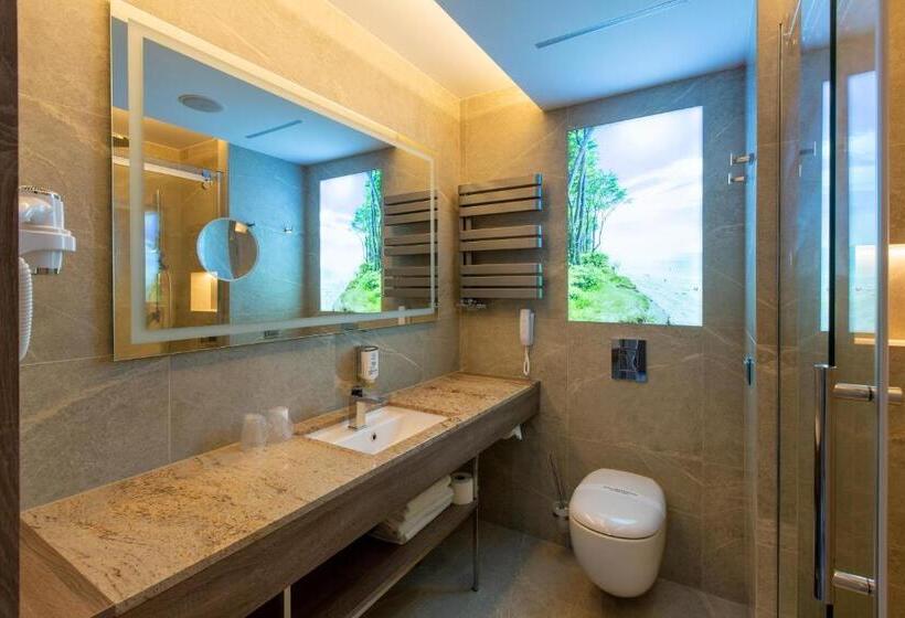 Номер Superior, Wellness Medical Spa Unitral