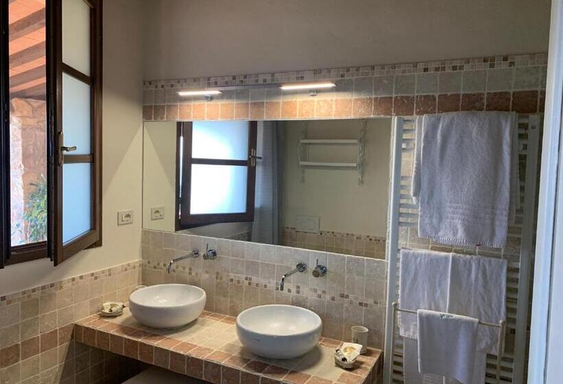 带园景的小型套房, La Cianella   Adult Only