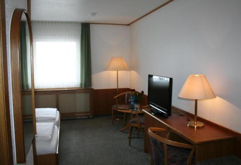 Номер Стандарт, Shawi Erzhausen