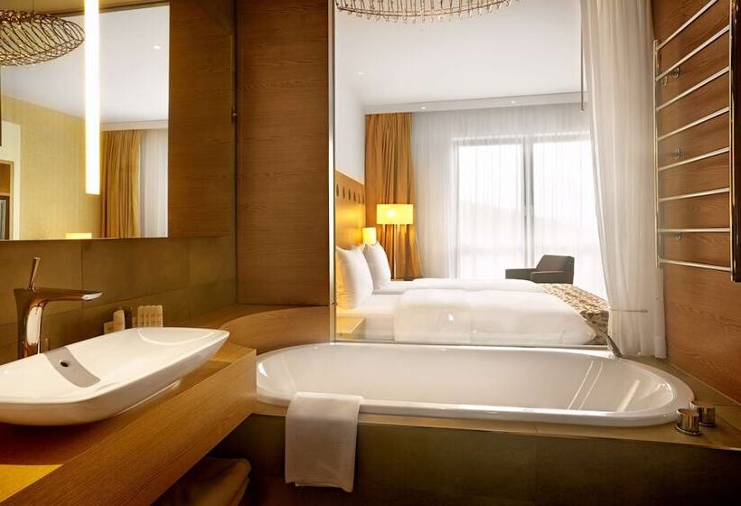 اتاق پرمیوم, Radisson Blu Resort, Bukovel