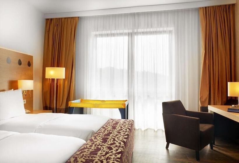 발코니 수피리어 룸, Radisson Blu Resort, Bukovel