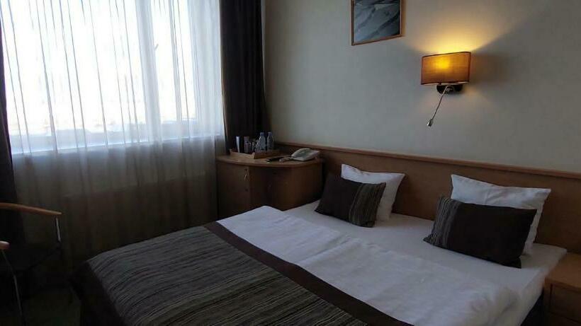 Quarto Estandar, Sky High Hotel Airport 200 Meters From The Terminal