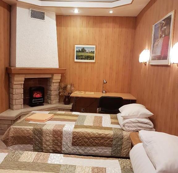 Quarto Economy Banheiro Compartilhado, Sky High Hotel Airport 200 Meters From The Terminal