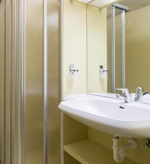 Четырехместный Номер Стандарт, Sporthotel Kurzras