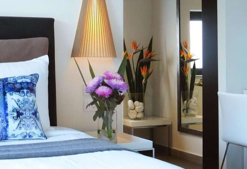 套房配有游泳池, Tesoro Blu Hotel & Spa Adults Only