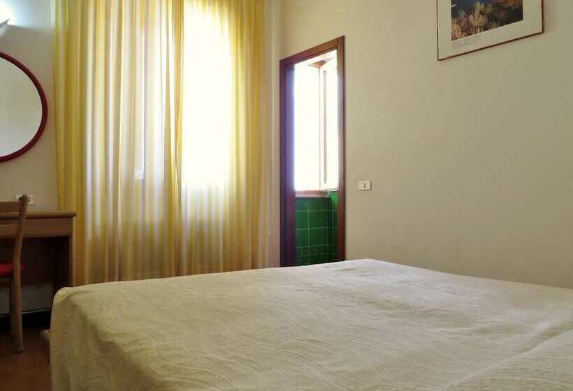 غرفة قياسية فردية, Villa Marina