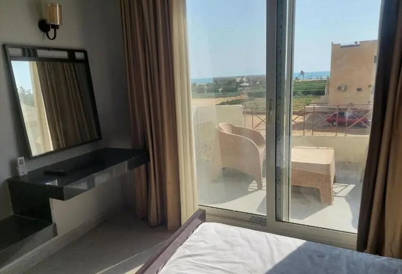 کلبه ییلاقی, La Perla Resort Ras Sudr
