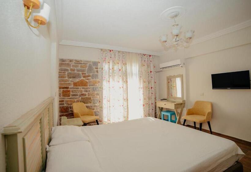 اتاق لوکس, Yakamoz Hotel Gökçeada