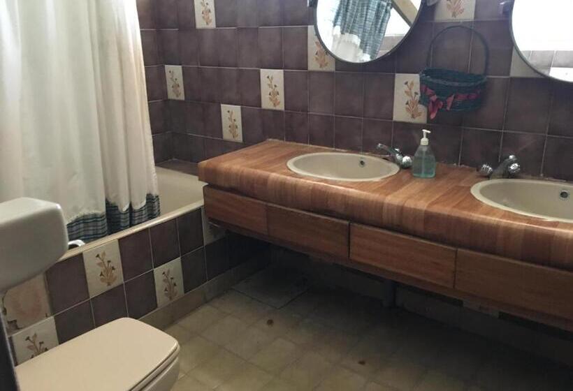 اتاق استاندارد با تراس, My Fathers House