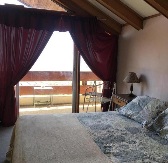 اتاق استاندارد با بالکن, My Fathers House