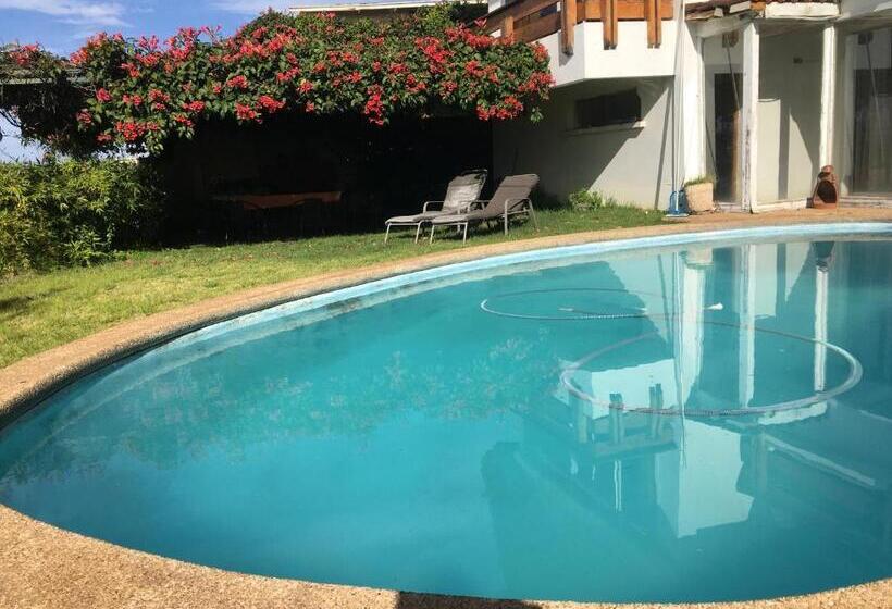 اتاق عادی, My Fathers House