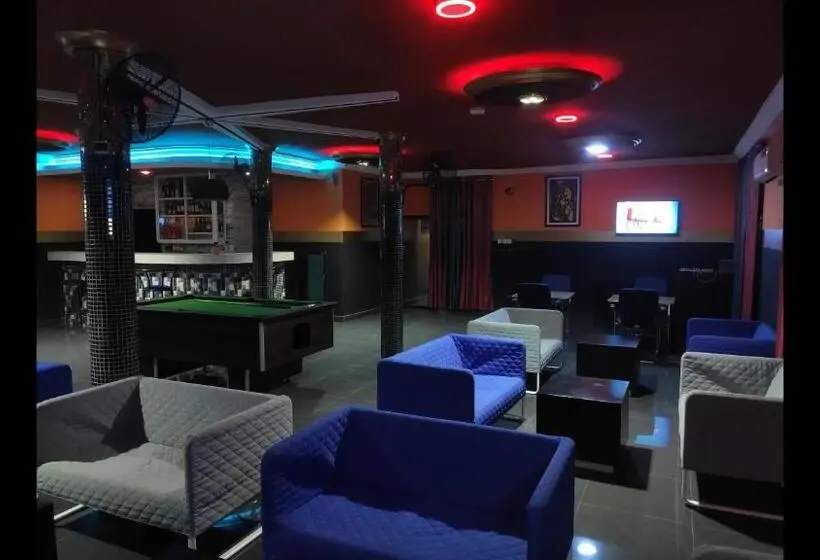 اتاق استاندارد, Standard Double Bed In Royal Blue Guest House And Bar