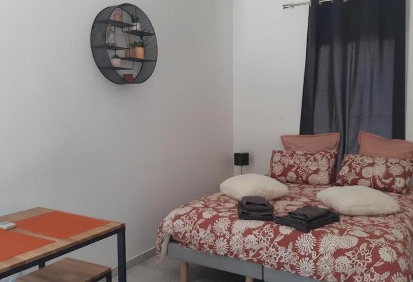 キングサイズベッドのスーペリアルーム, Maison D Hôtes & Spa La Chêneraie Provence Ventoux