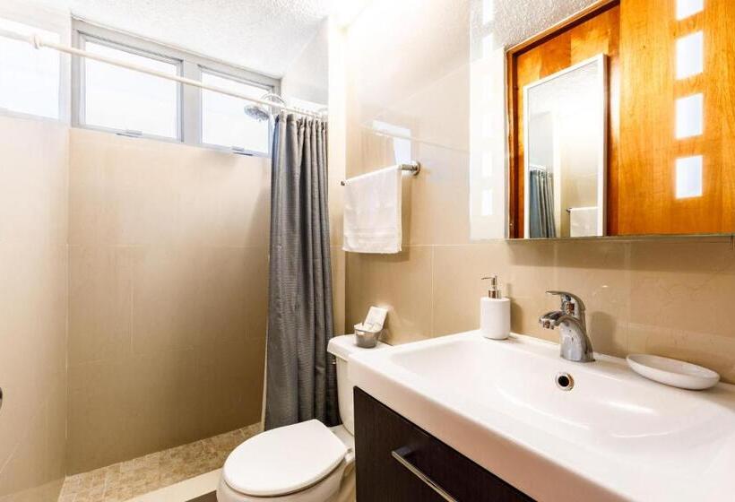 آپارتمان 1 خوابه با بالکن, Avila Suites